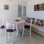 Beautiful In With House Sea View Apartment