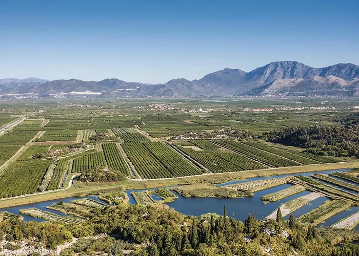 2 Bedroom Awesome In קלק